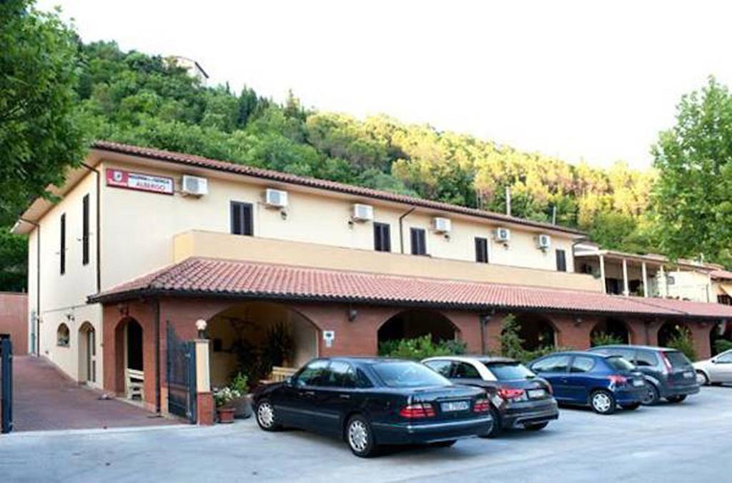 Albergo Magrini Della Genga Buitenkant foto